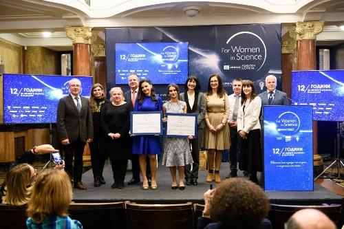 „За жените в науката“ отличена със злато за принос в развитието на знанието и науката в България